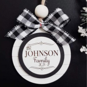 SHIPLAP PERSONALIZED ORNAMENT