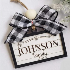 SHIPLAP PERSONALIZED ORNAMENT